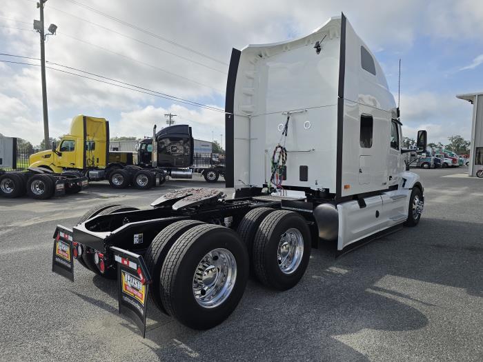 2027 Peterbilt 579-5