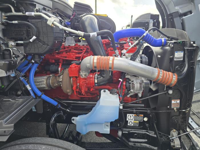2027 Peterbilt 579-24