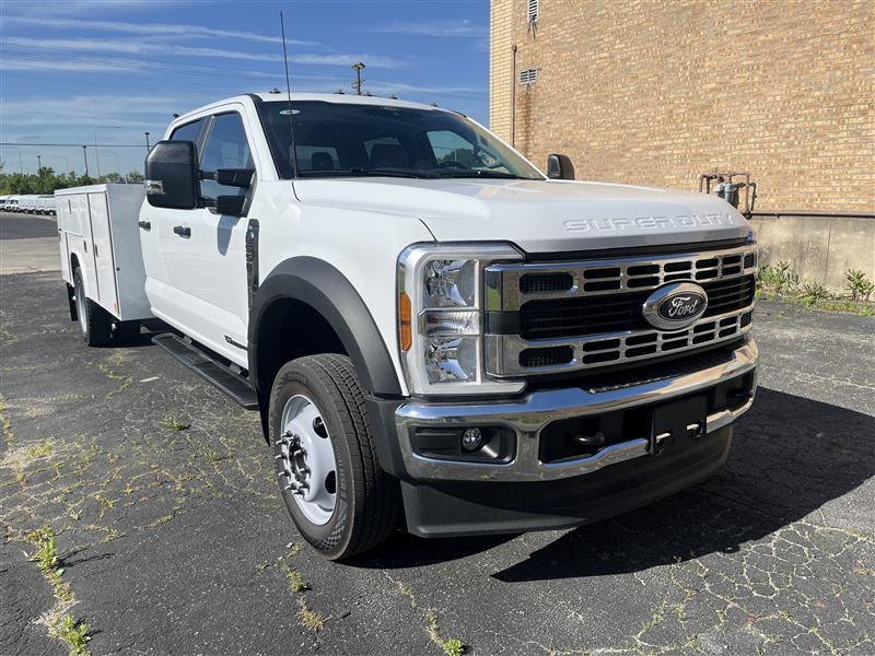 New 2026 Ford F-550 - photo 12