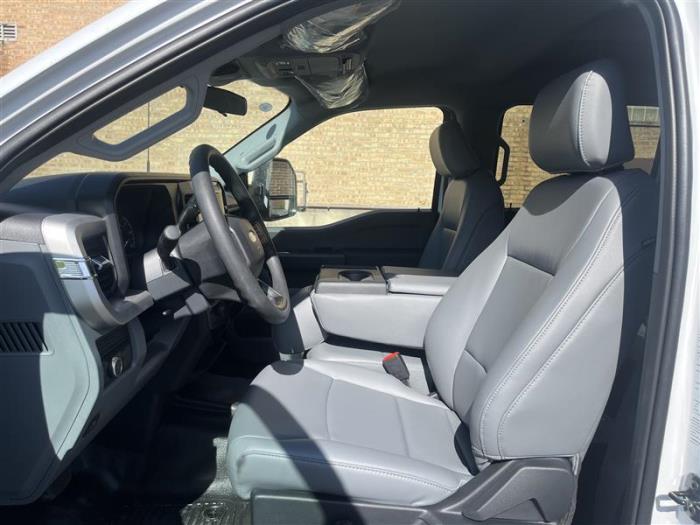 2026 Ford F-550-13