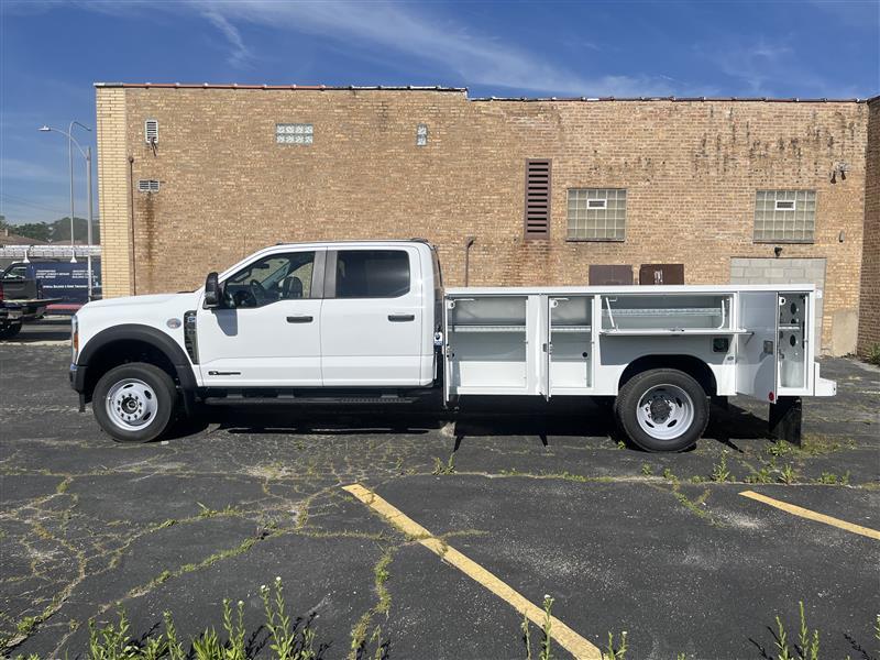 New 2026 Ford F-550 - photo 5