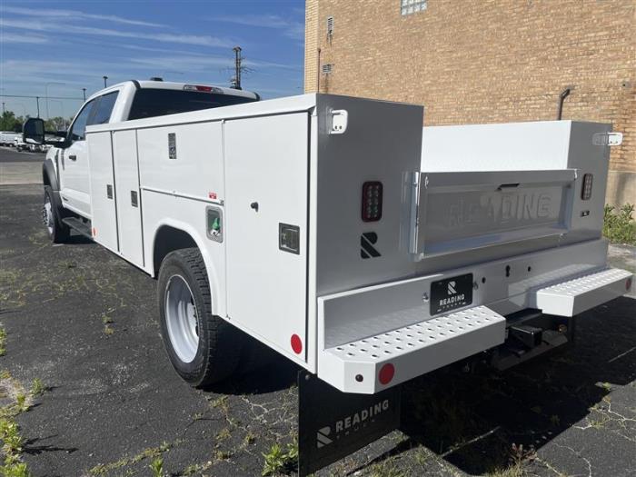 2026 Ford F-550-5