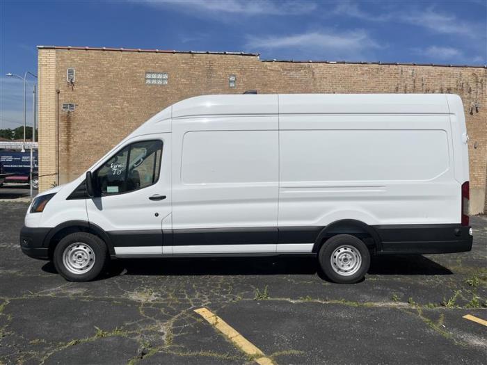 2026 Ford Transit-350-3