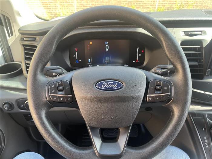 2026 Ford Transit-350-10