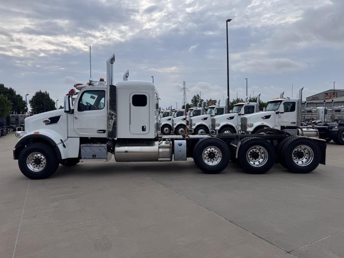 2027 Peterbilt 567-2