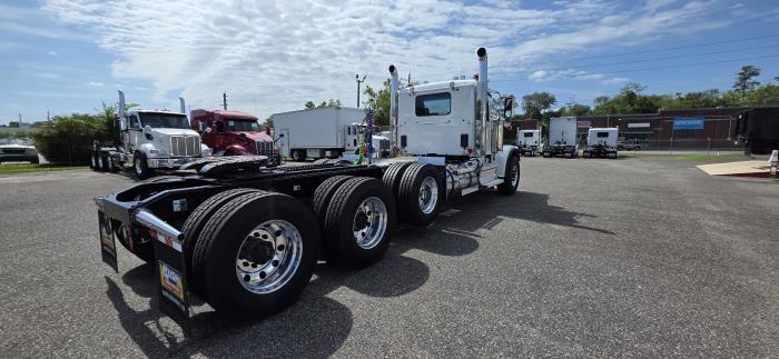 2027 Peterbilt 589-5