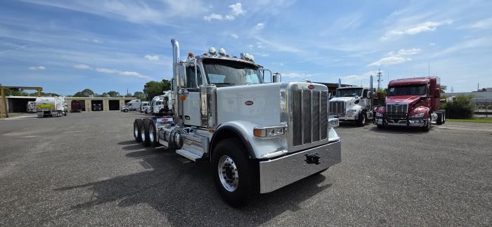 2027 Peterbilt 589-7