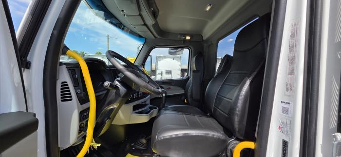2027 Peterbilt 589-11