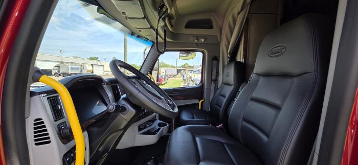 2027 Peterbilt 589-11