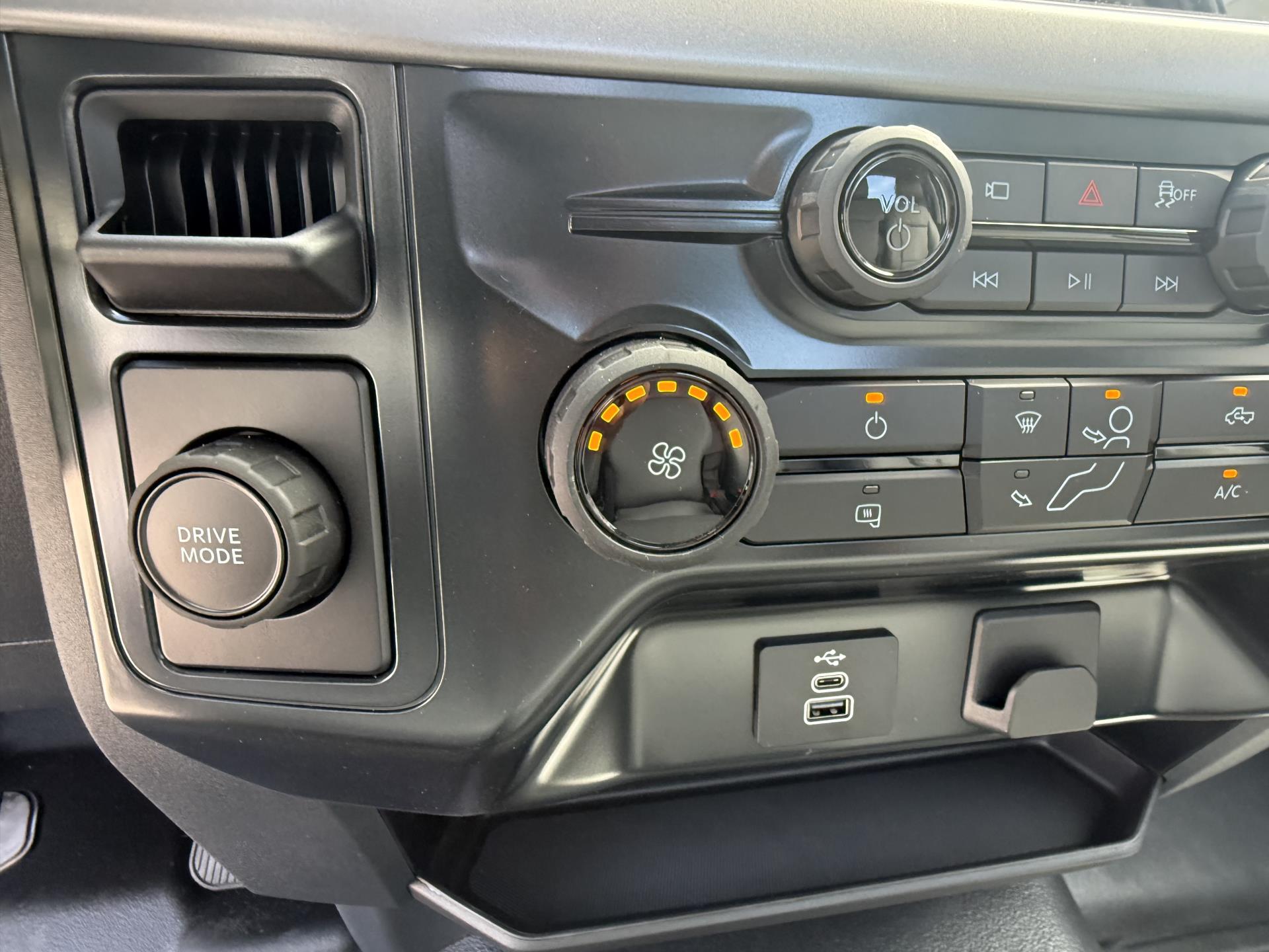 New 2026 Ford F-150 - photo 9