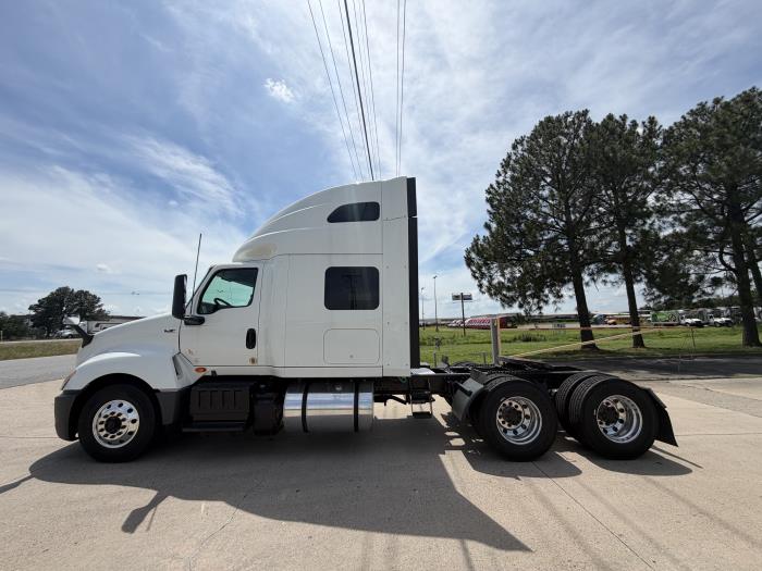 2019 International LT625-5