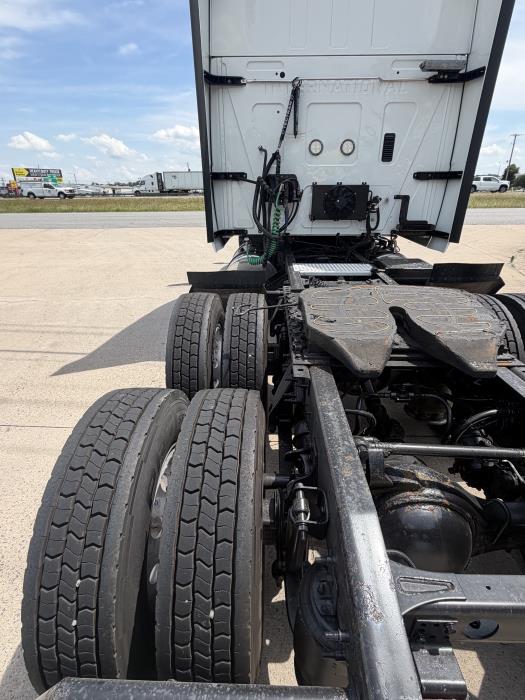 2019 International LT625-6