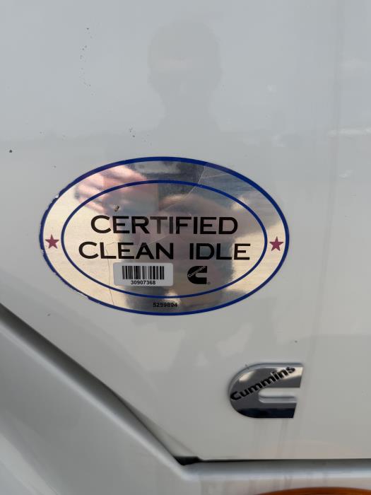 2019 International LT625-12