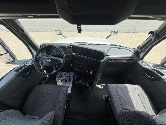 2019 International LT625-17