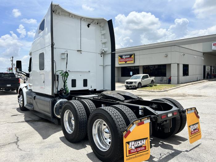 2021 Peterbilt 579-3