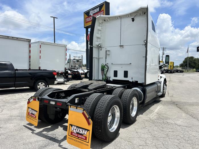 2021 Peterbilt 579-4