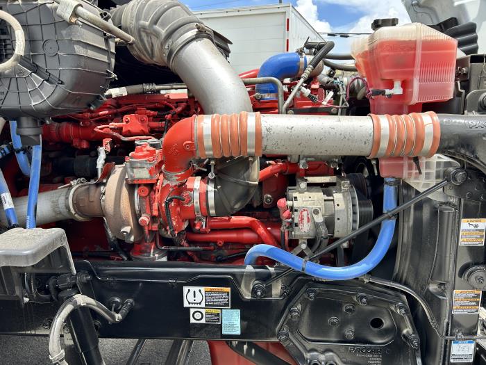 2021 Peterbilt 579-19