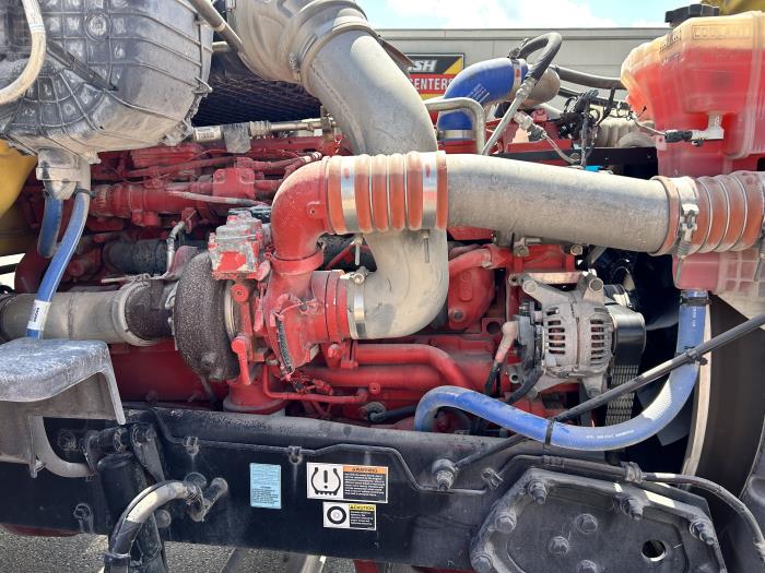 2021 Peterbilt 579-18