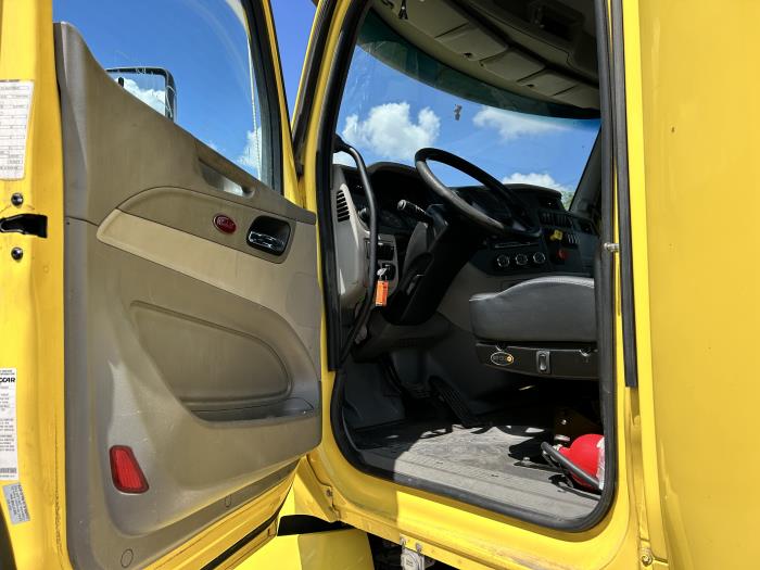 2021 Peterbilt 579-20