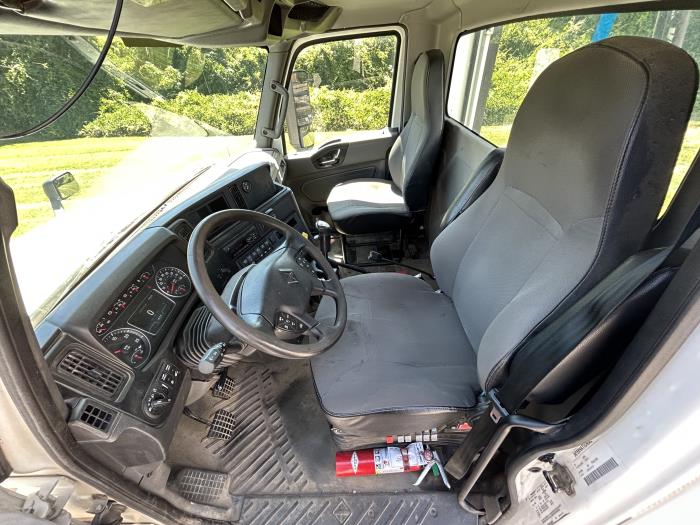 2020 International LT625-9