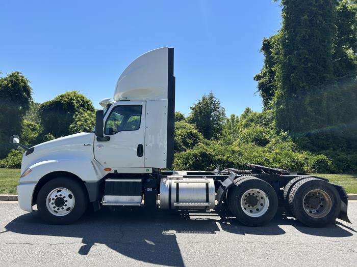 2020 International LT625-4
