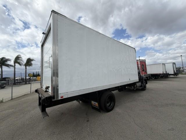 2019 Hino 268A-4