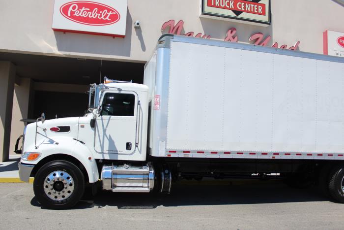 2020 Peterbilt 337-3