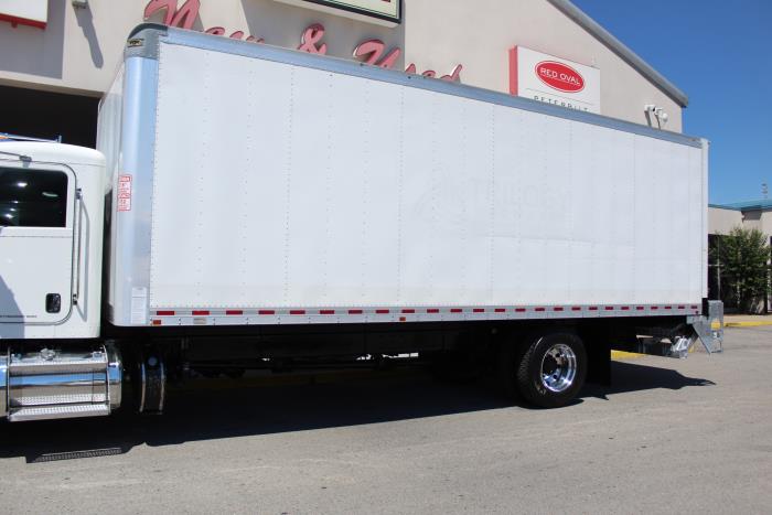 2020 Peterbilt 337-4