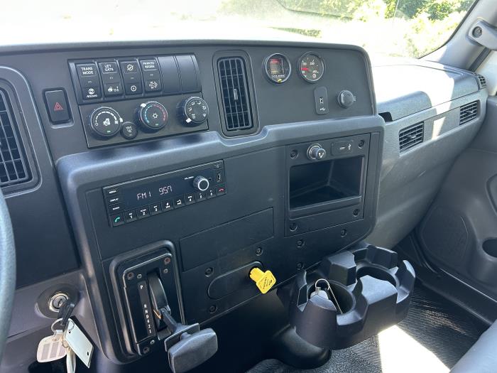 2022 International MV607-14