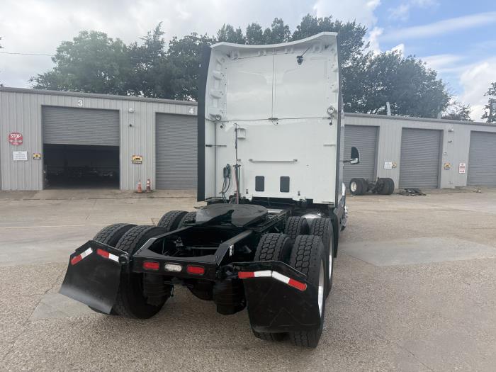 2022 Peterbilt 579-39