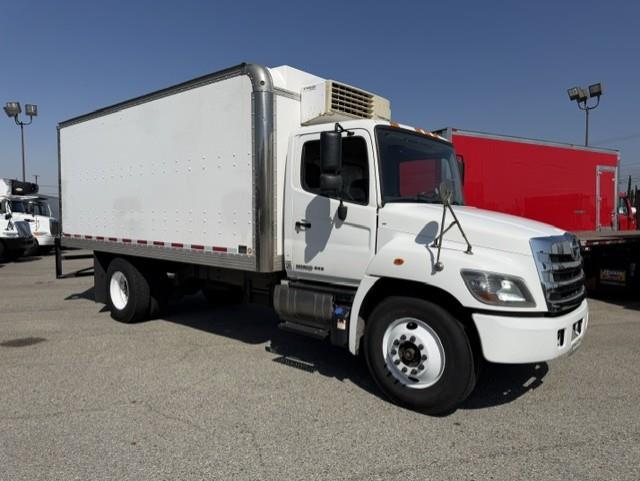2018 Hino 268A-1