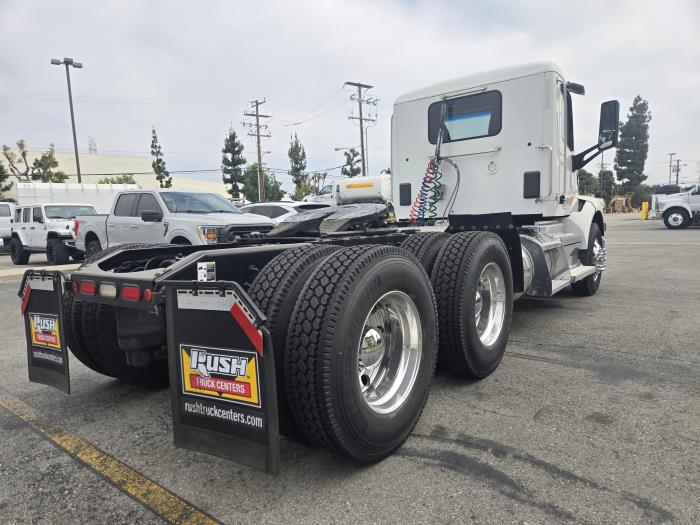 2019 Peterbilt 579-9
