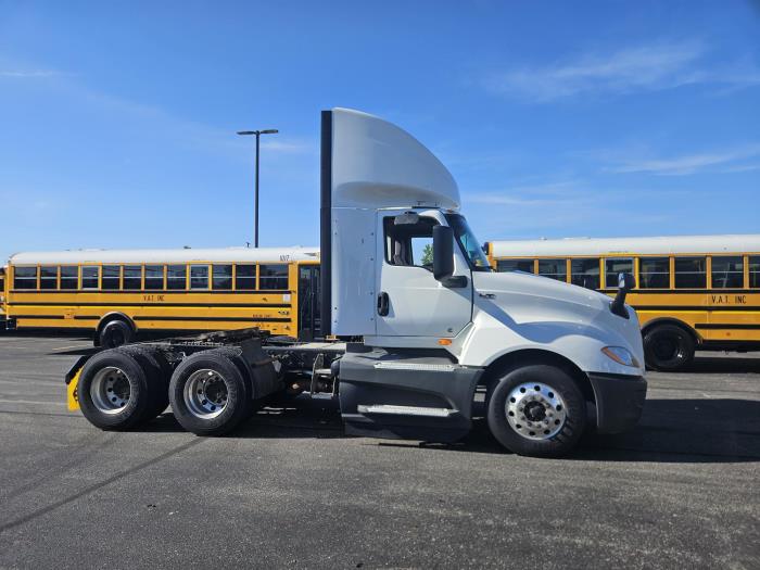 2021 International LT625-2