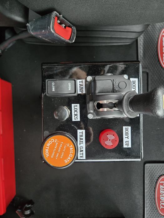 2027 Peterbilt 548-13