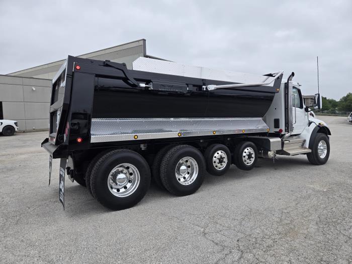 2027 Peterbilt 548 — photo 6