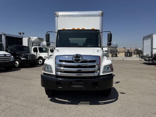 2020 Hino 268A-2