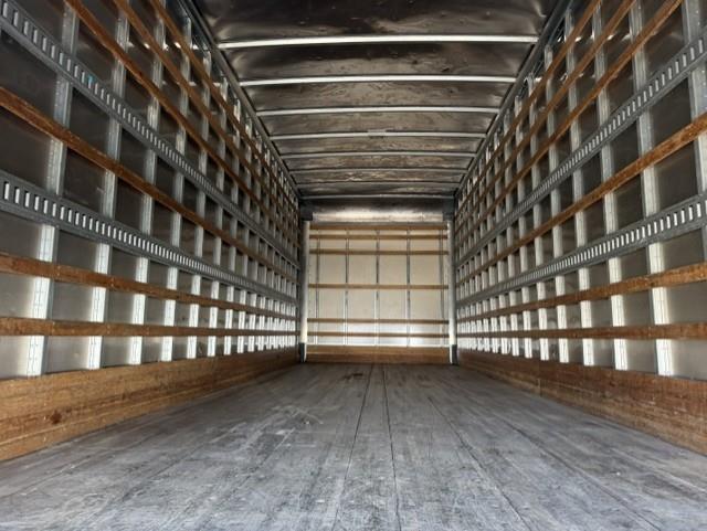 2020 Hino 268A-6