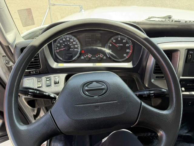 2020 Hino 268A-12