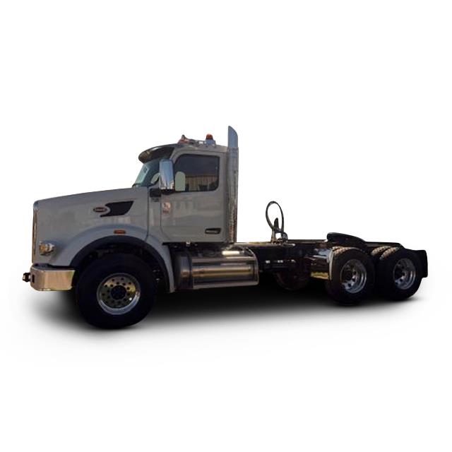 2027 Peterbilt 567 in Sylmar, CA