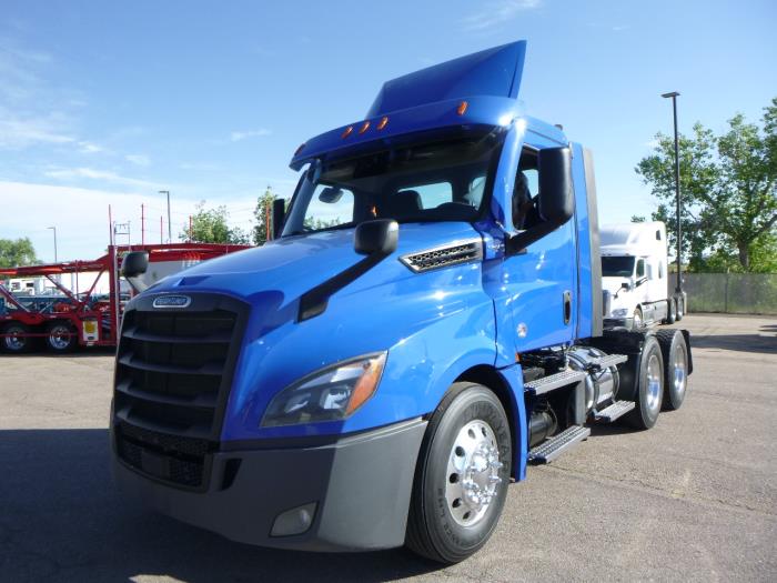 2020 Freightliner Cascadia-0