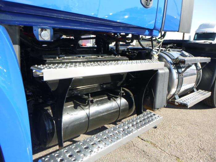 2020 Freightliner Cascadia-19