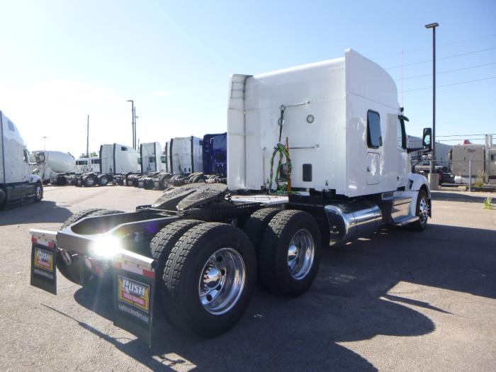 2022 Peterbilt 579-4