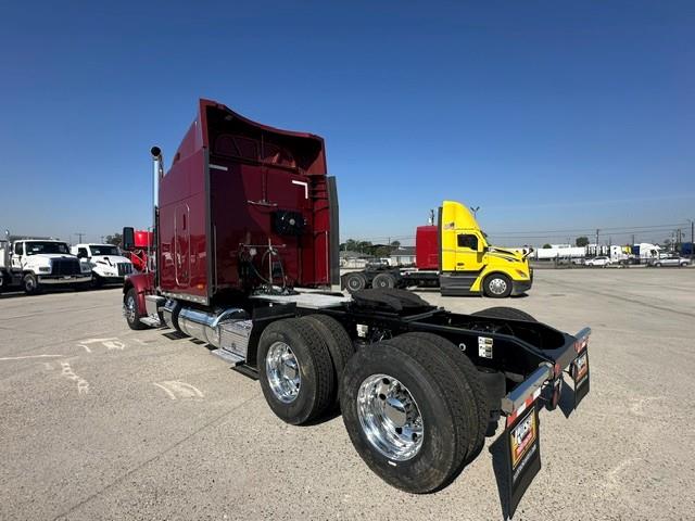 2022 Peterbilt 567-10