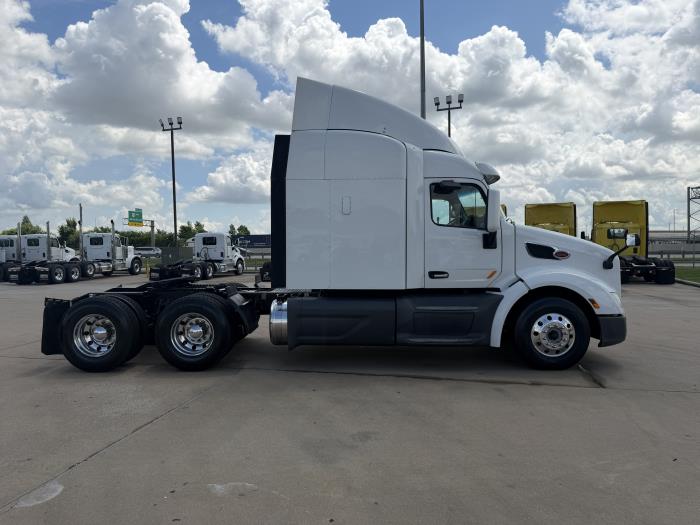 2020 Peterbilt 579-5