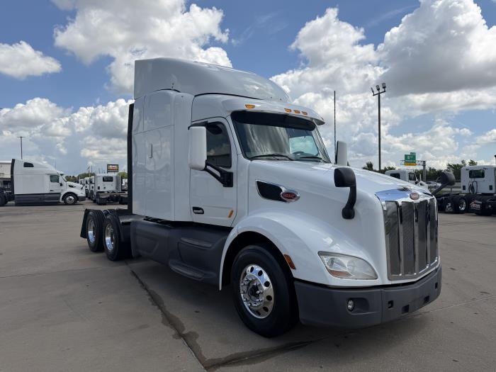 2020 Peterbilt 579-6