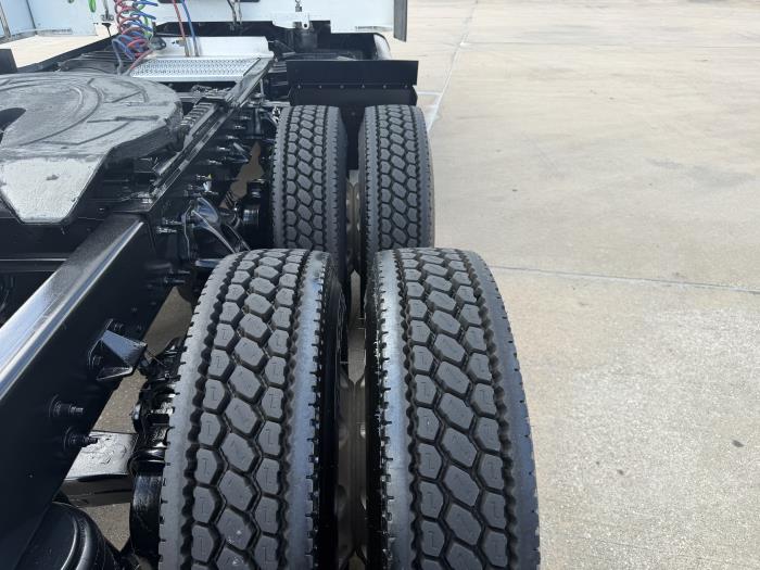 2020 Peterbilt 579-10