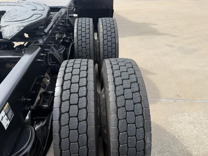 2020 Peterbilt 579-10