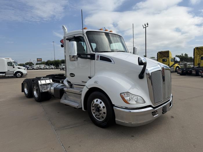 2021 Kenworth T680-6