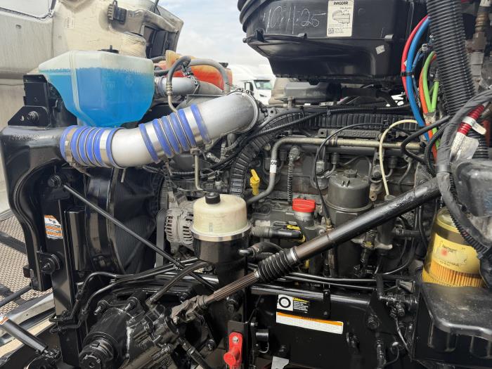 2020 Peterbilt 579-16