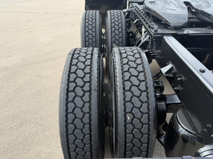 2021 Kenworth T680-9